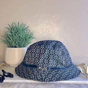 NWOT Coach Y2K Signature Jacquard Logo Monogram Bucket Hat, Black